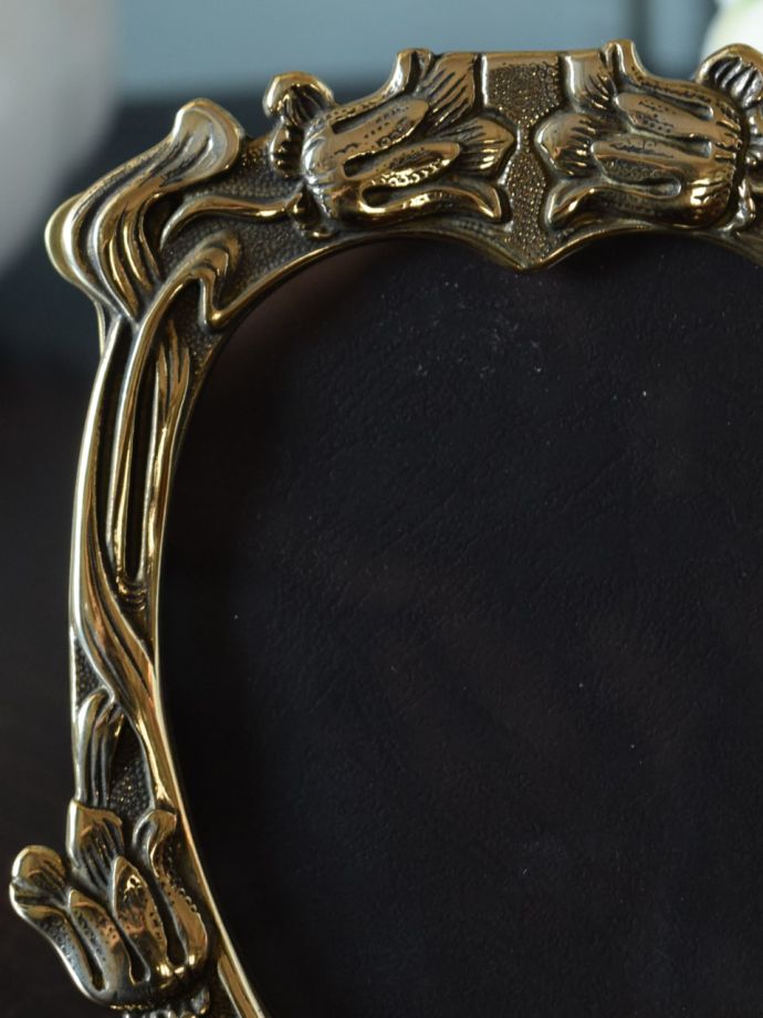 真鍮製のおしゃれなフォトフレーム