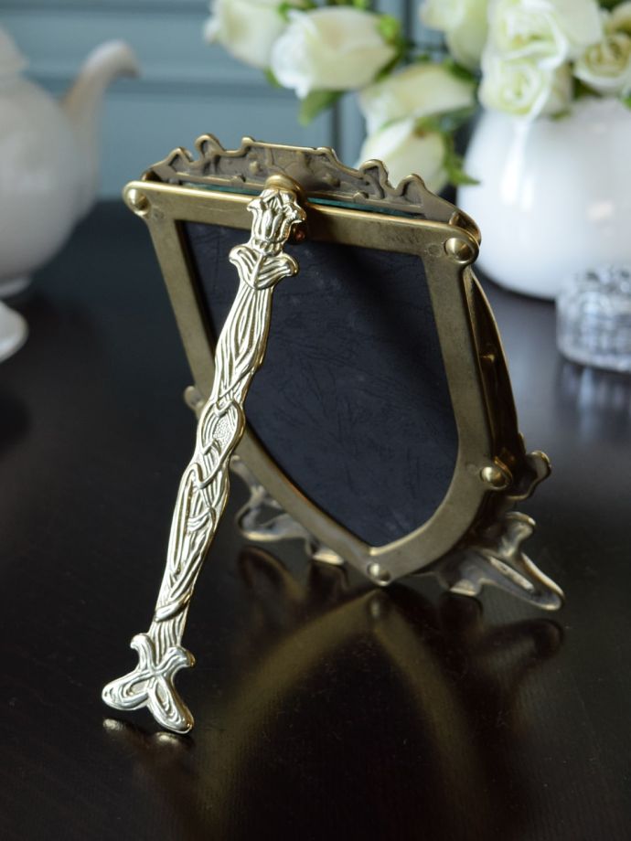 フォトフレームの裏側