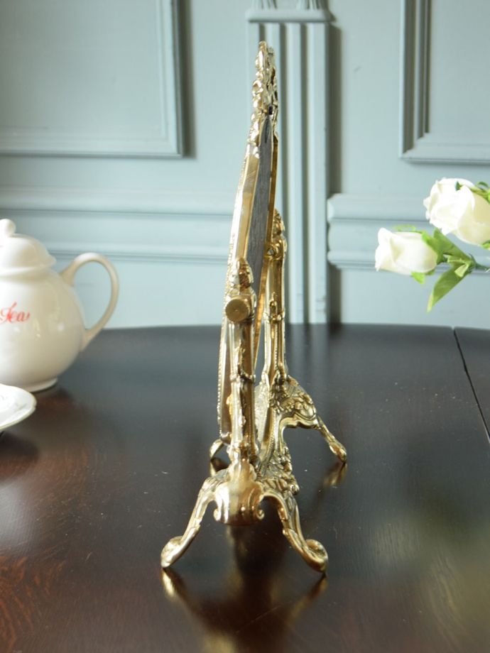 スタンドミラーの側面