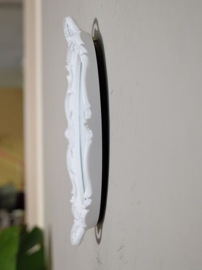 おしゃれな壁付けミラー