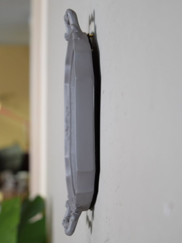 おしゃれな壁付けミラー