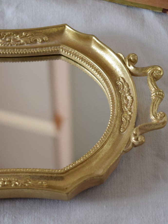 アンティーク風のおしゃれなミラートレイ