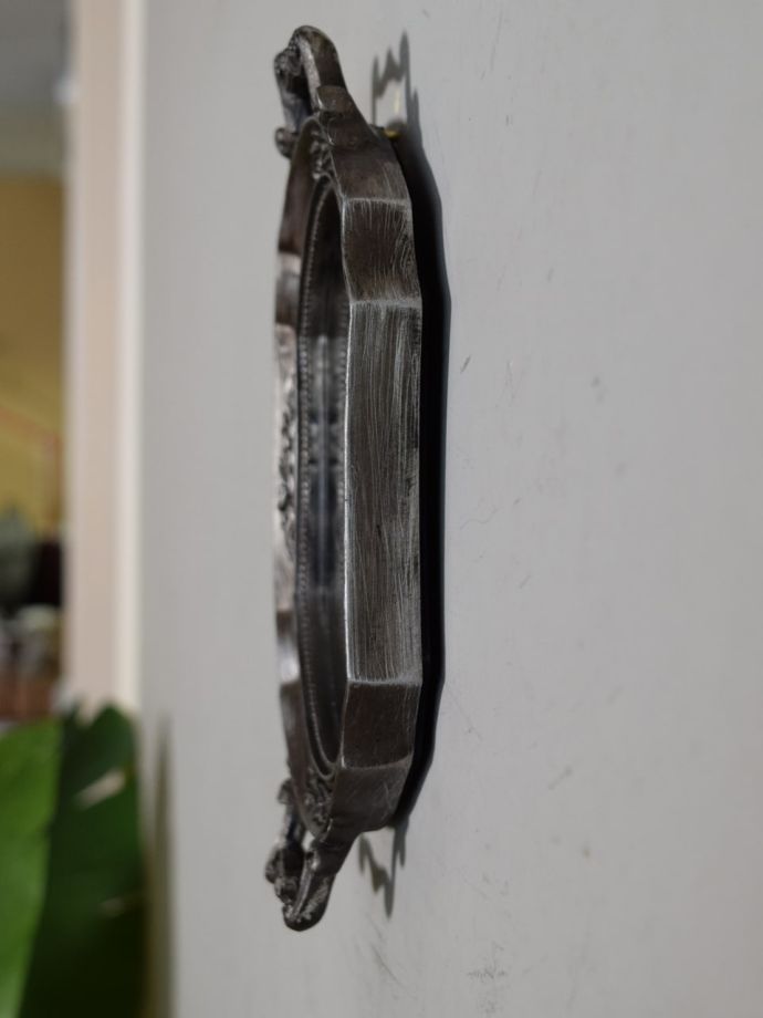 おしゃれな壁付けミラー