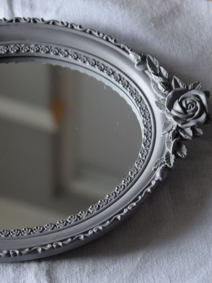 アンティーク風のおしゃれなミラートレイ