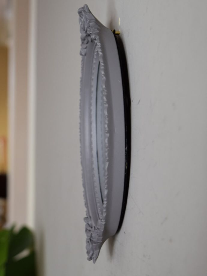 おしゃれな壁付けミラー