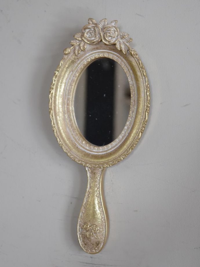 おしゃれな壁付けミラー