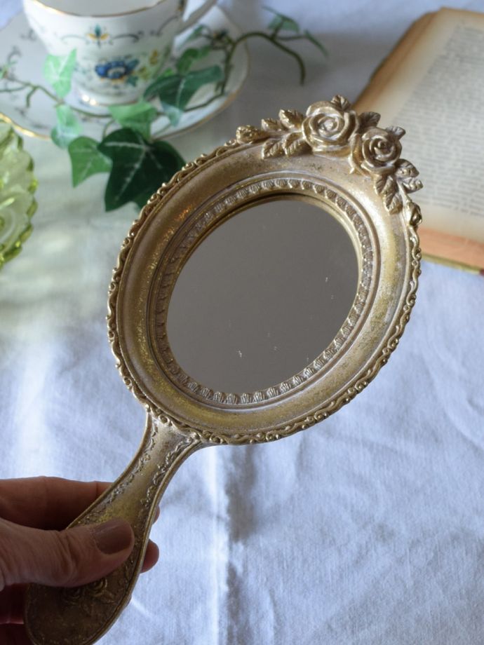 アンティーク風のミラー
