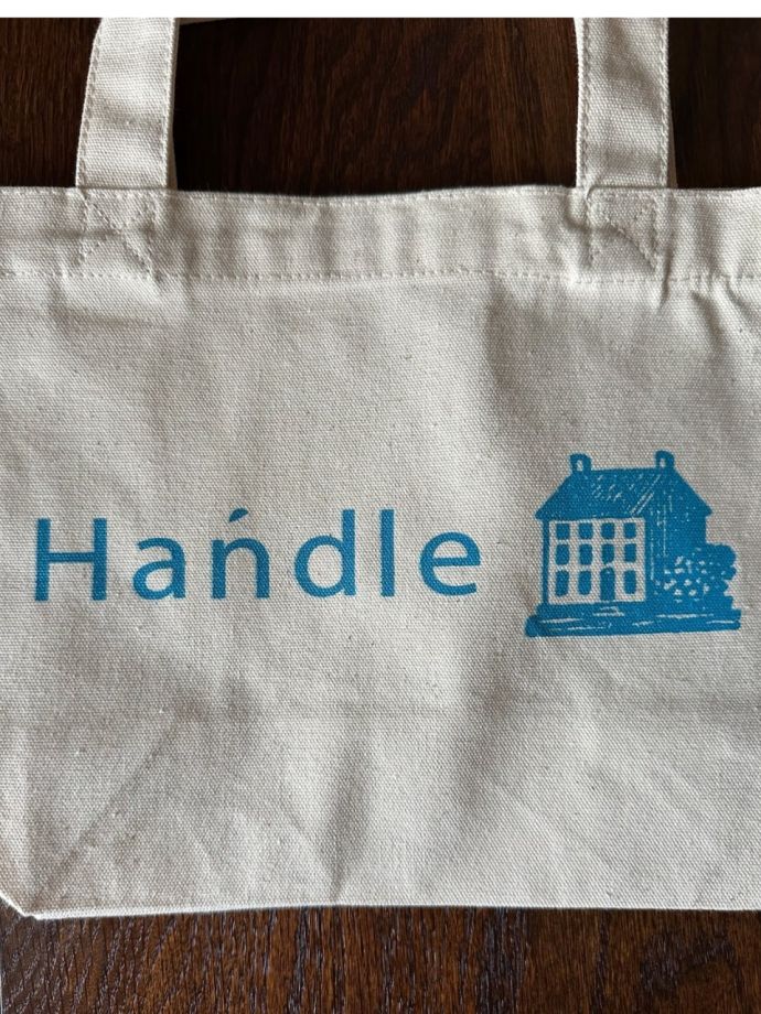 Ecru(エクリュ)生成色