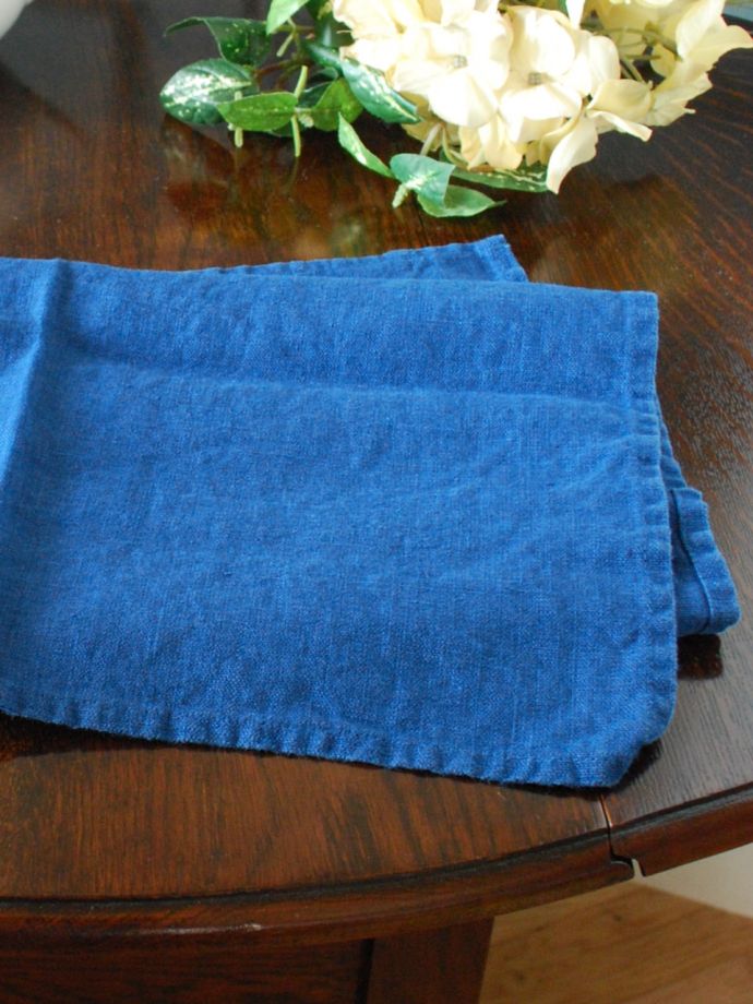 ファブリック(布)雑貨 インテリア雑貨 使うほどに柔らかくなるリネン、いろいろ便利に使えるリネンのキッチンクロス(ネイビー) リネンのキッチンクロス使うたびに柔らかく風合いがよくなるリネンのキッチンクロス、発色もとてもいいものを選びました。(n9-074)