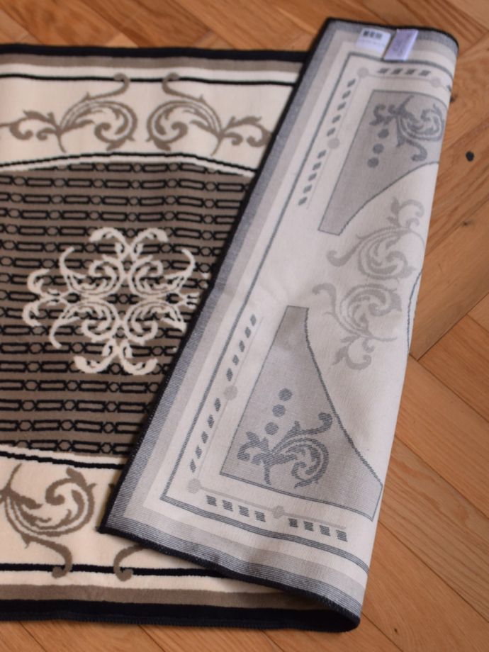 どこでも使えるラグマット