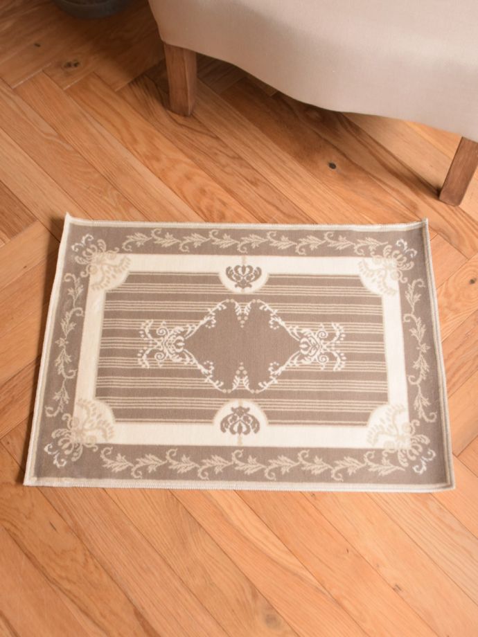 フランスらしいおしゃれなデザイン