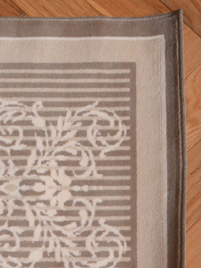 フランスのおしゃれなラグマット