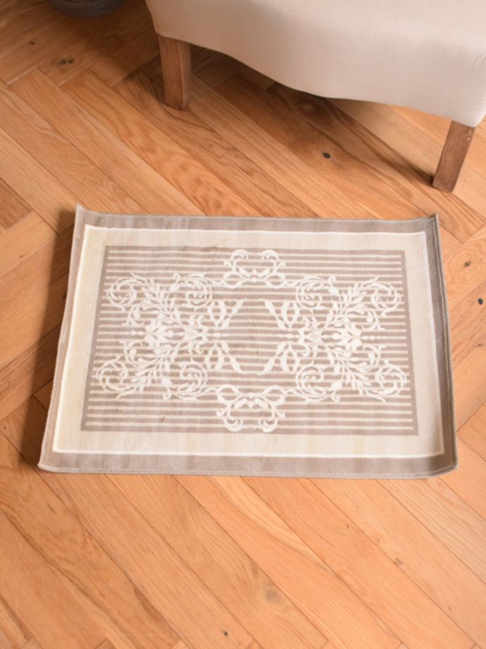 フランスらしいおしゃれなデザイン