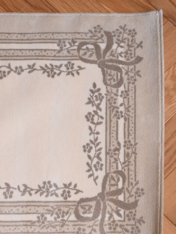 フランスのおしゃれなラグマット