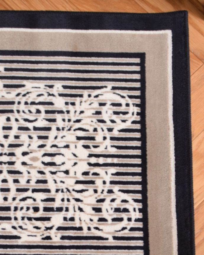 フランスのおしゃれなラグマット