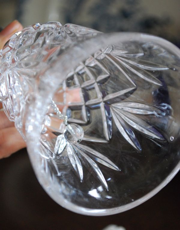 オブジェ、ベル　アンティーク雑貨　きらきら輝くガラスのディナーベル　アンティークプレスドグラス。澄んだ音色が楽しめます。(pg-2817)