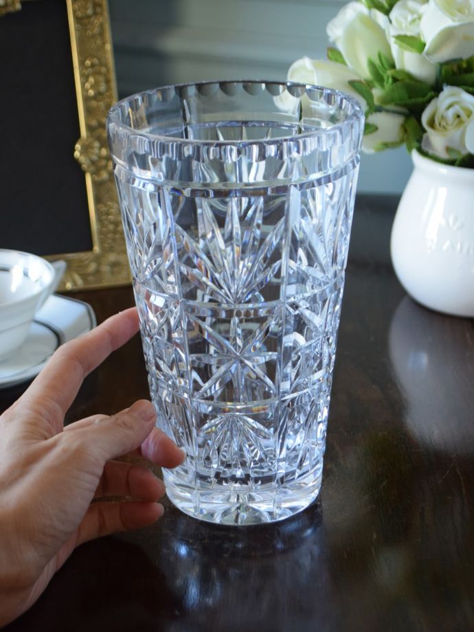 アンティークガラスの花器の大きさ