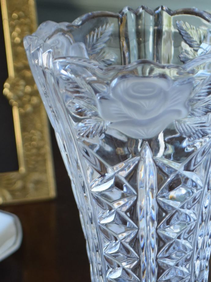 アンティークガラスの雑貨、フラワーベース