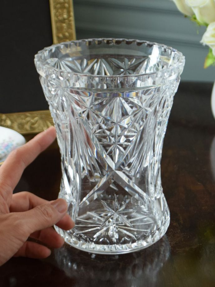 アンティークガラスの花器の大きさ