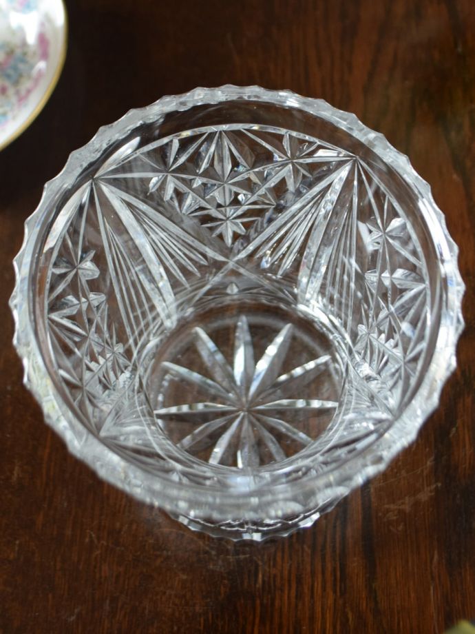 上から見たアンティークのガラス