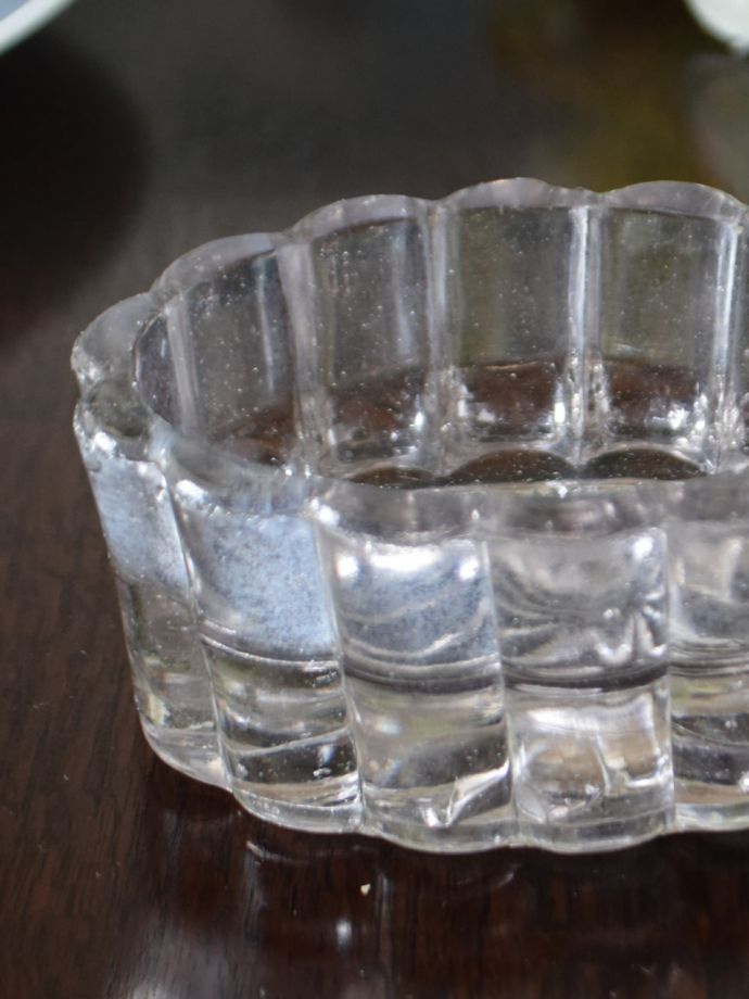 アンティークガラスの食器、スパイスボウル