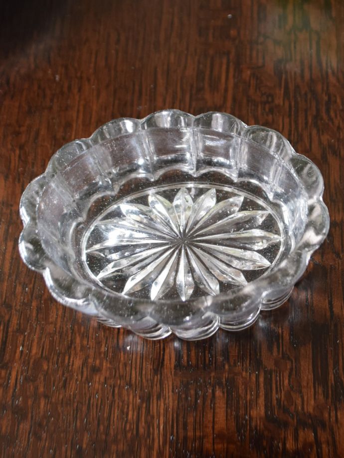 上から見たアンティークのガラス