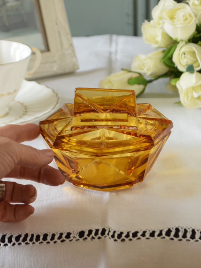 アンティークのガラス雑貨