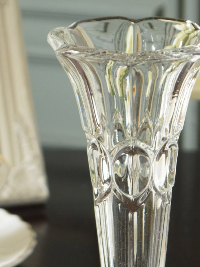 アンティークガラスの花器