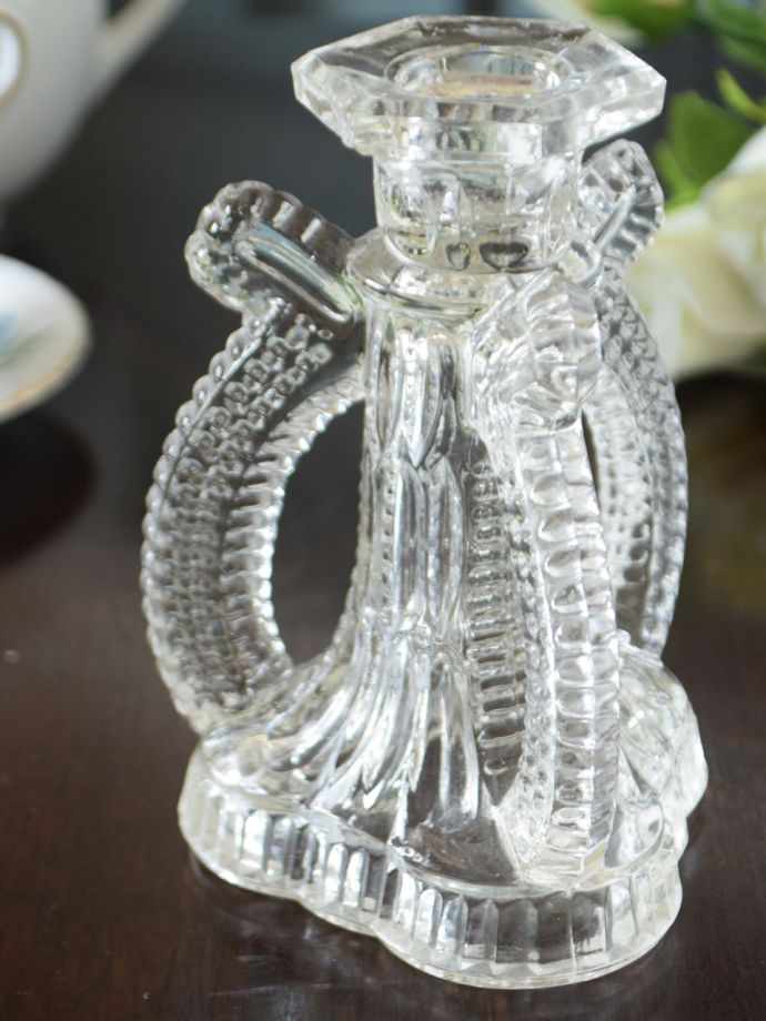 アンティークガラスのキャンドルスタンド