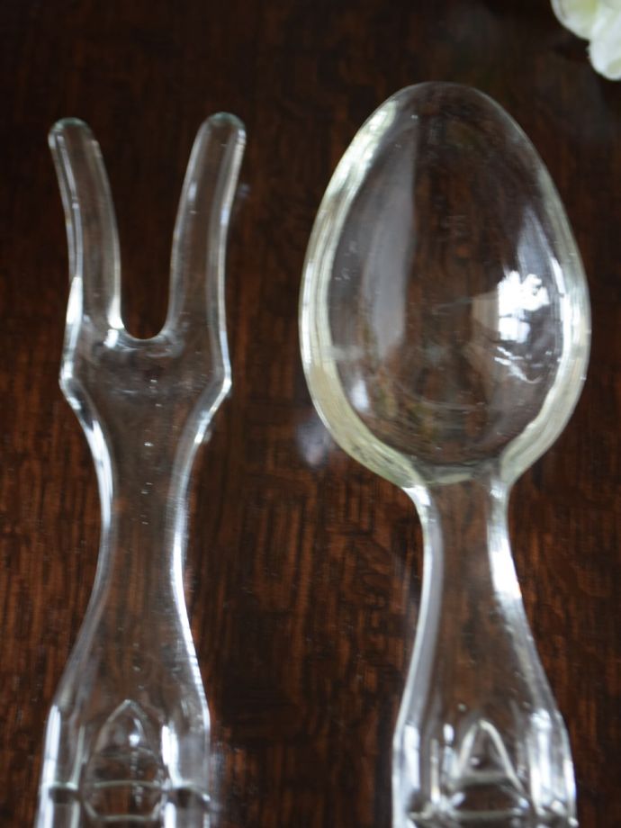 アンティークガラスのカトラリー
