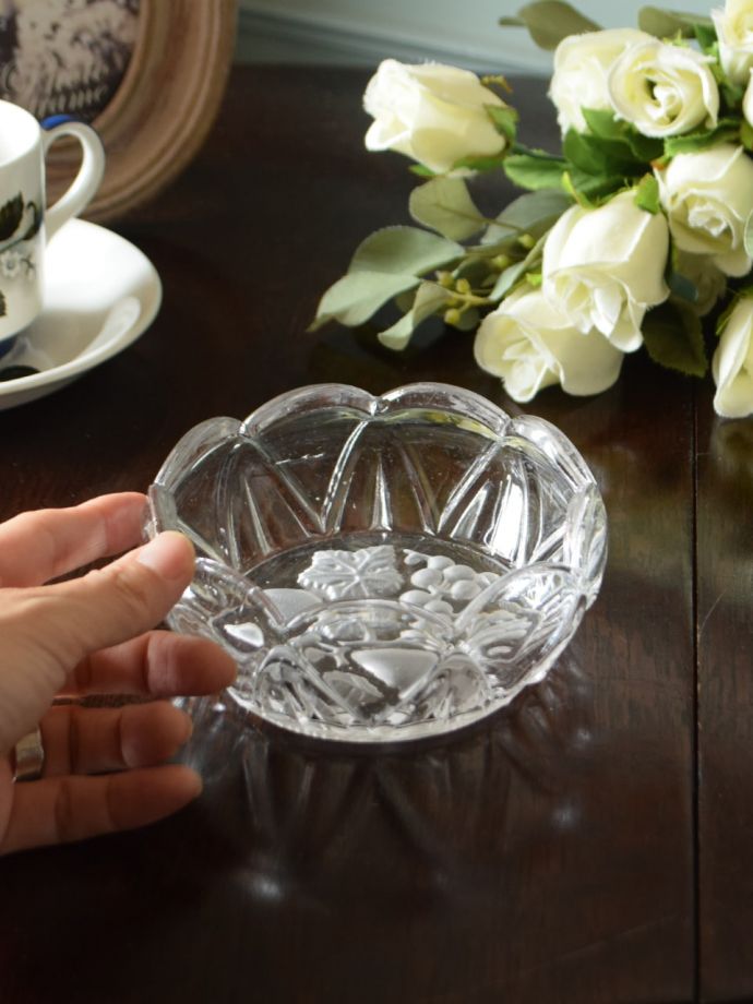 アンティークのガラス食器