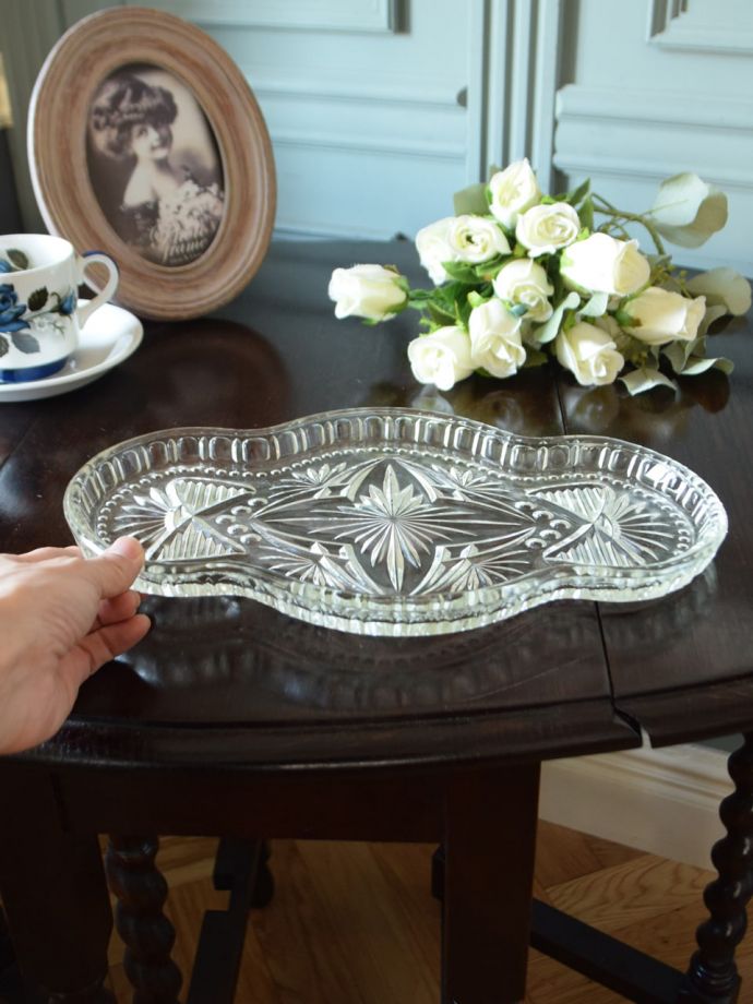 アンティークのガラス食器