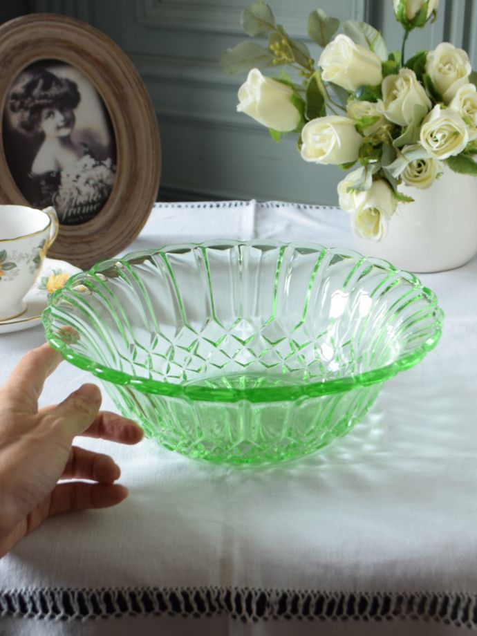 アンティークのガラス食器