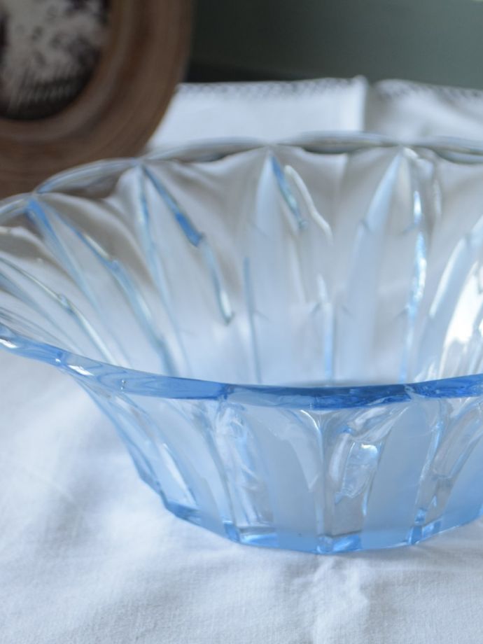 アンティークガラスのボウル