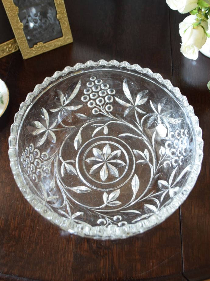 アンティークのガラス雑貨