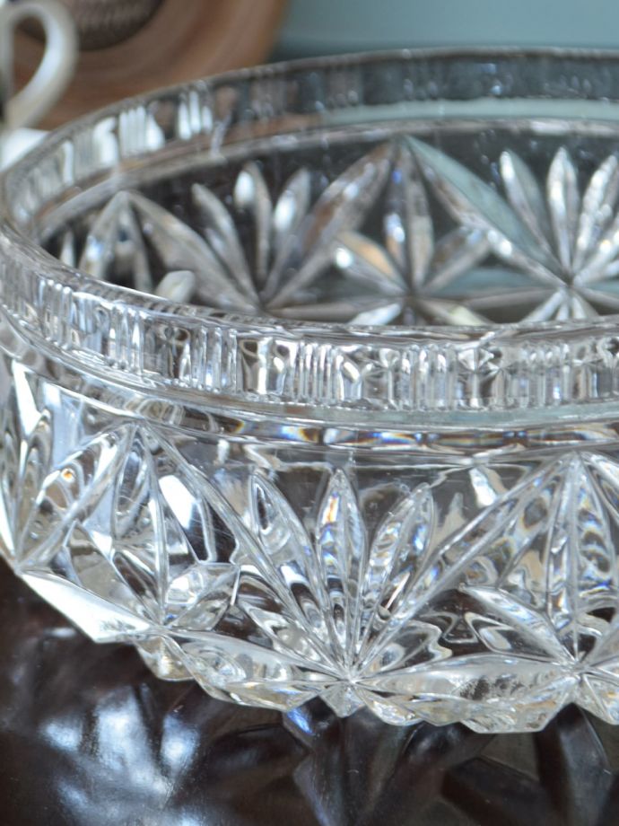 アンティークガラスのボウル