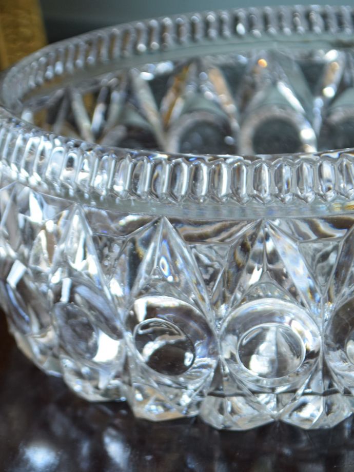 アンティークガラスのボウル