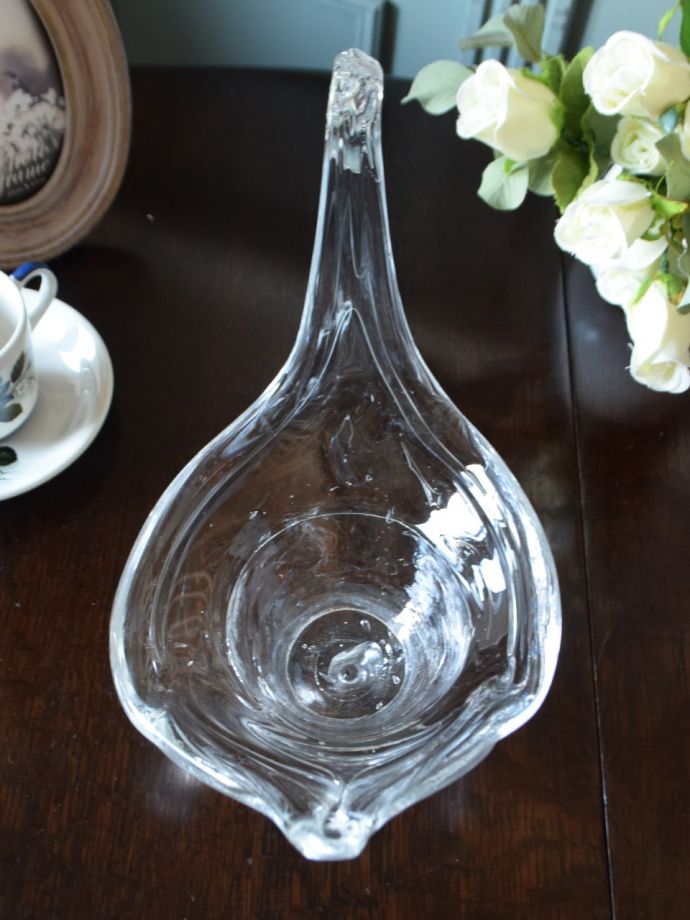 アンティークガラスの美しさ