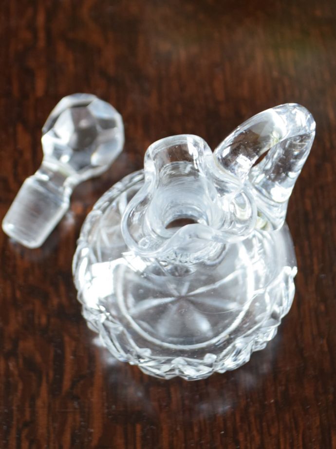 アンティークのガラス雑貨