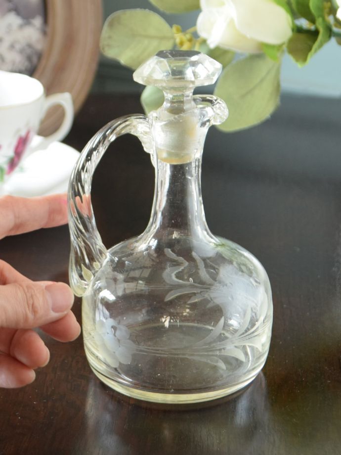 アンティークのガラス食器