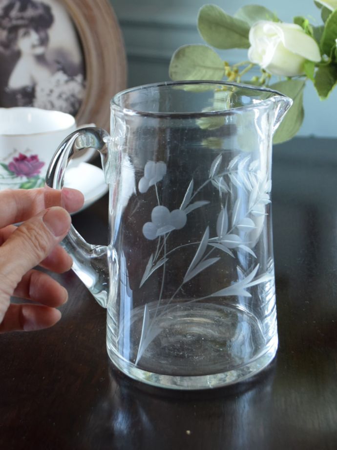 アンティークのガラス食器