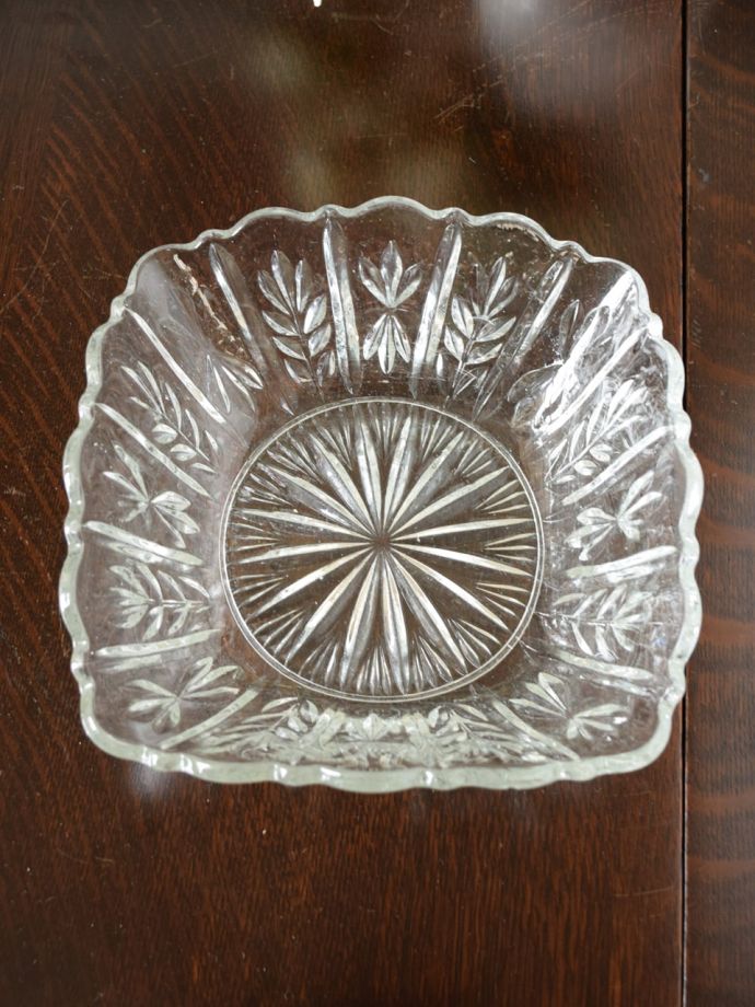 アンティークのガラス雑貨