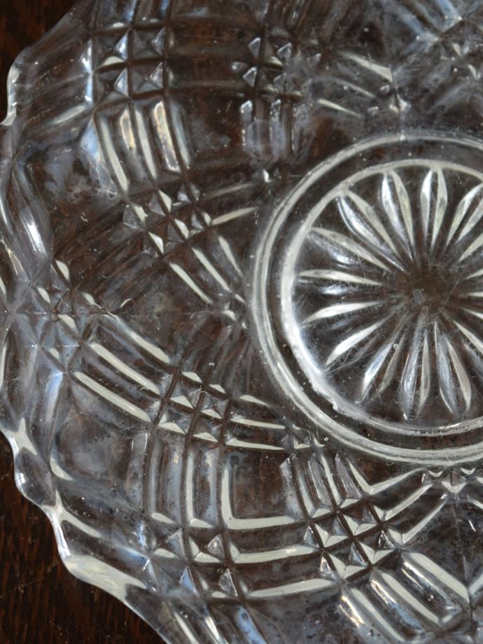 アンティークガラスの器