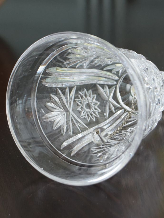 ガラスのアンティーク雑貨