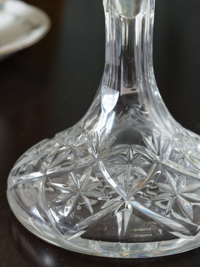 アンティークガラスのデカンタ