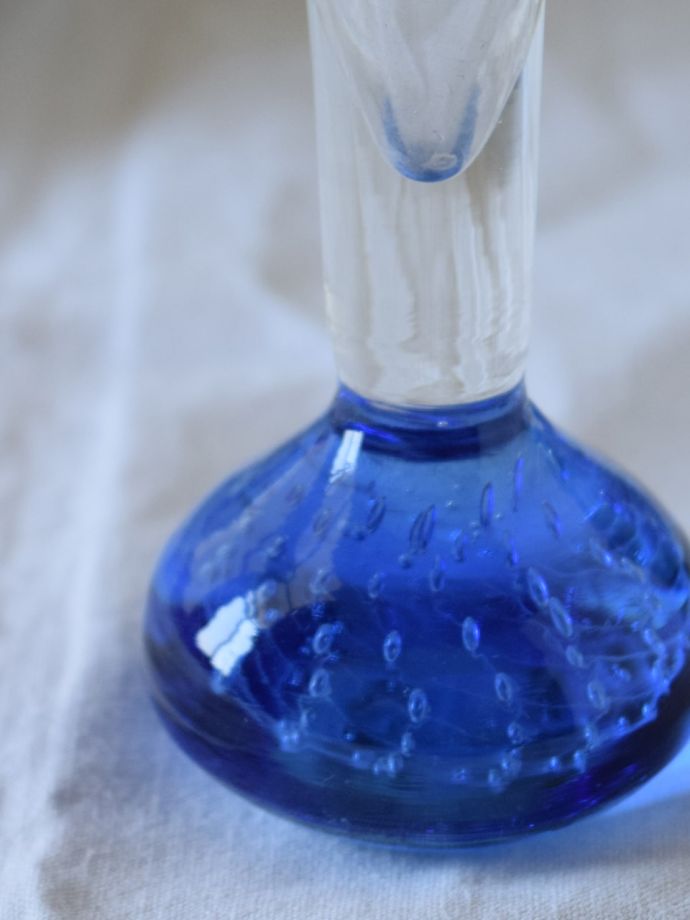 アンティークガラスの雑貨、フラワーベース