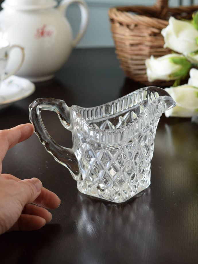 アンティークのガラス食器