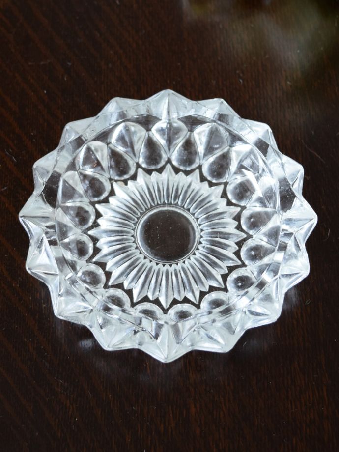 アンティークのガラス雑貨