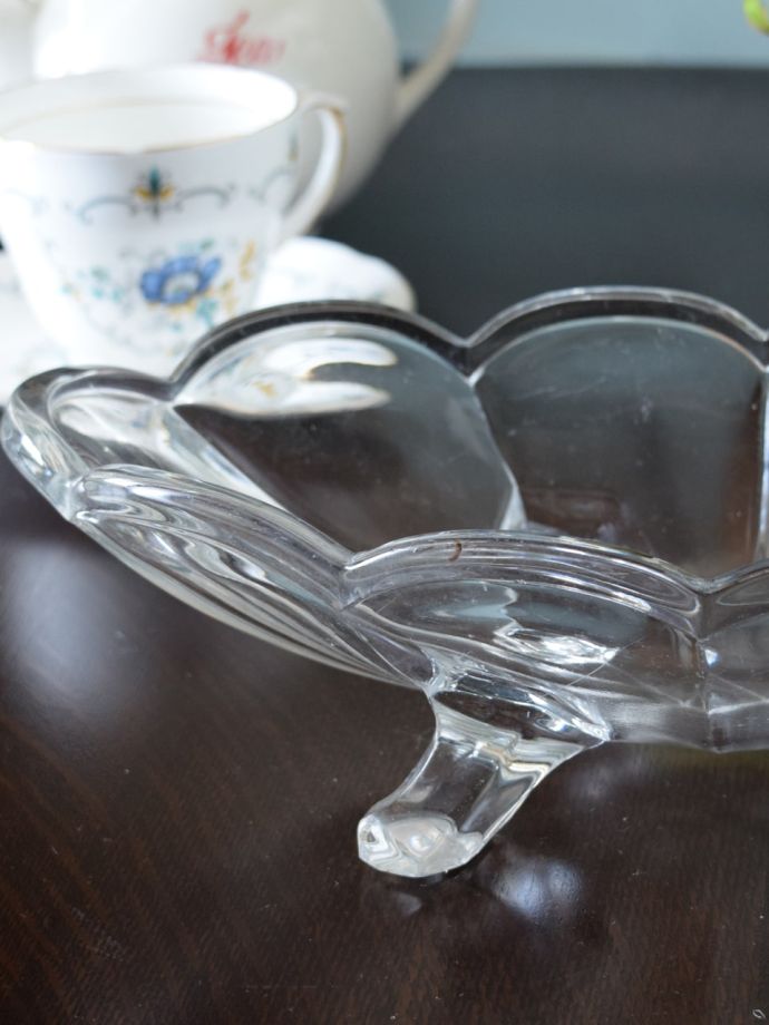 アンティークガラスのボウル