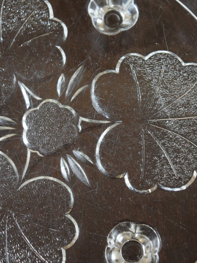 アンティークガラスのプレート